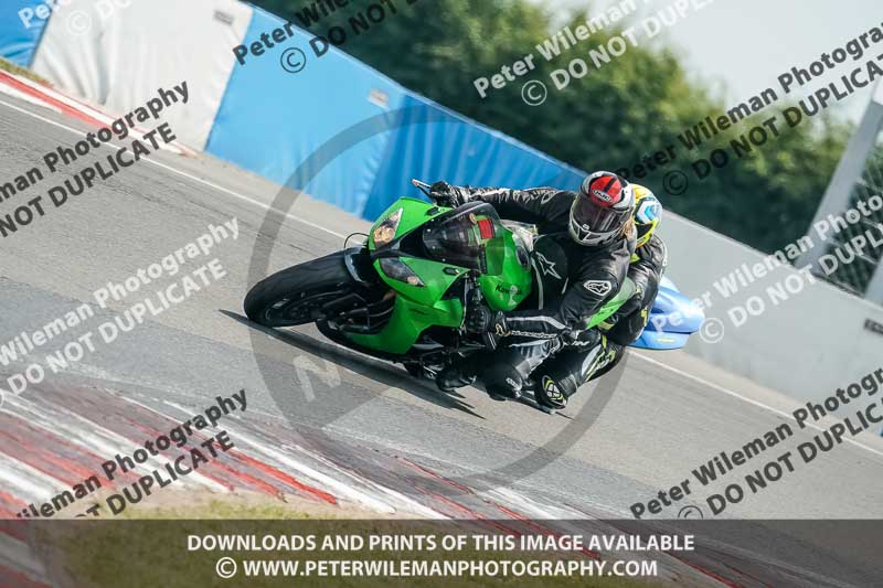 donington no limits trackday;donington park photographs;donington trackday photographs;no limits trackdays;peter wileman photography;trackday digital images;trackday photos